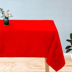 Nappe en polyester rouge 70'' x 70'' – Image 3
